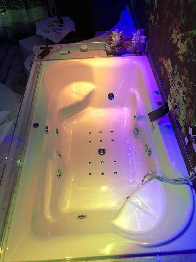 Assisi Luxury Spa Suite Superior Bagian luar foto